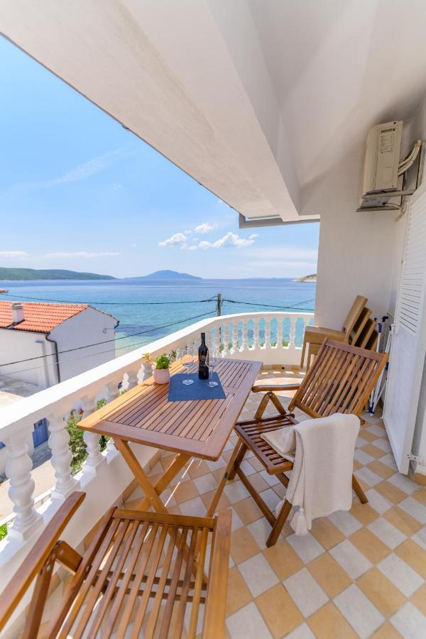 Apartmani Noris Martinscica  Exterior photo